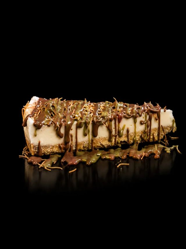 Midnight Dubai Cheesecake